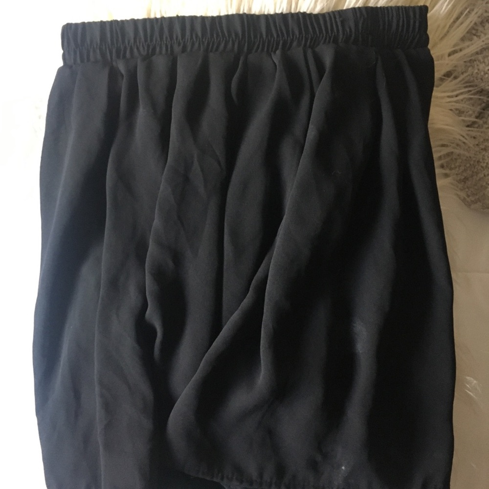 Brandy Melville skirt